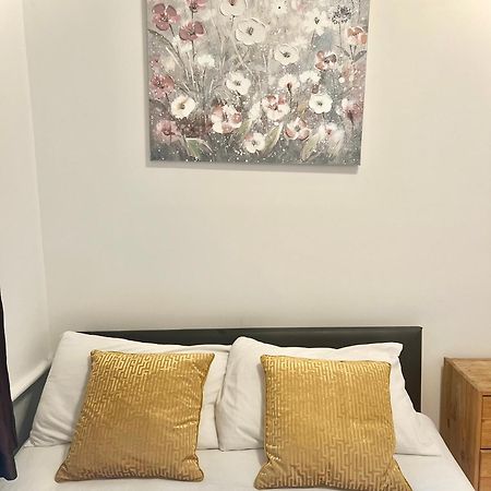 Stepney Green Holiday Apartment Лондон Екстер'єр фото