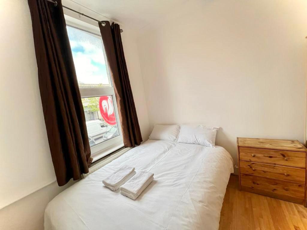 Stepney Green Holiday Apartment Лондон Екстер'єр фото
