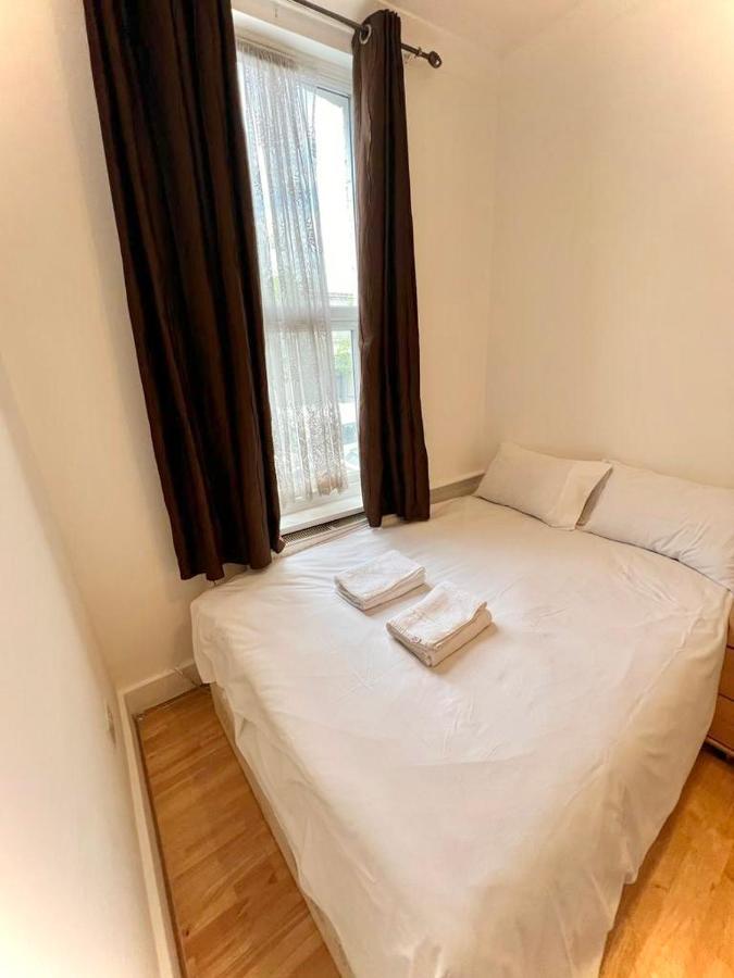 Stepney Green Holiday Apartment Лондон Екстер'єр фото