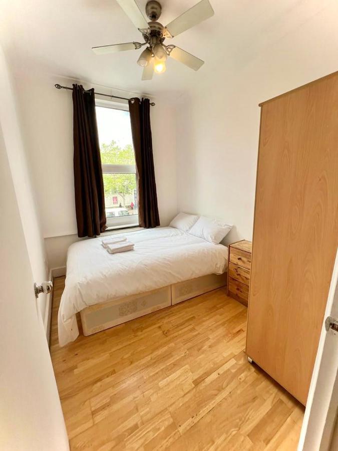 Stepney Green Holiday Apartment Лондон Екстер'єр фото