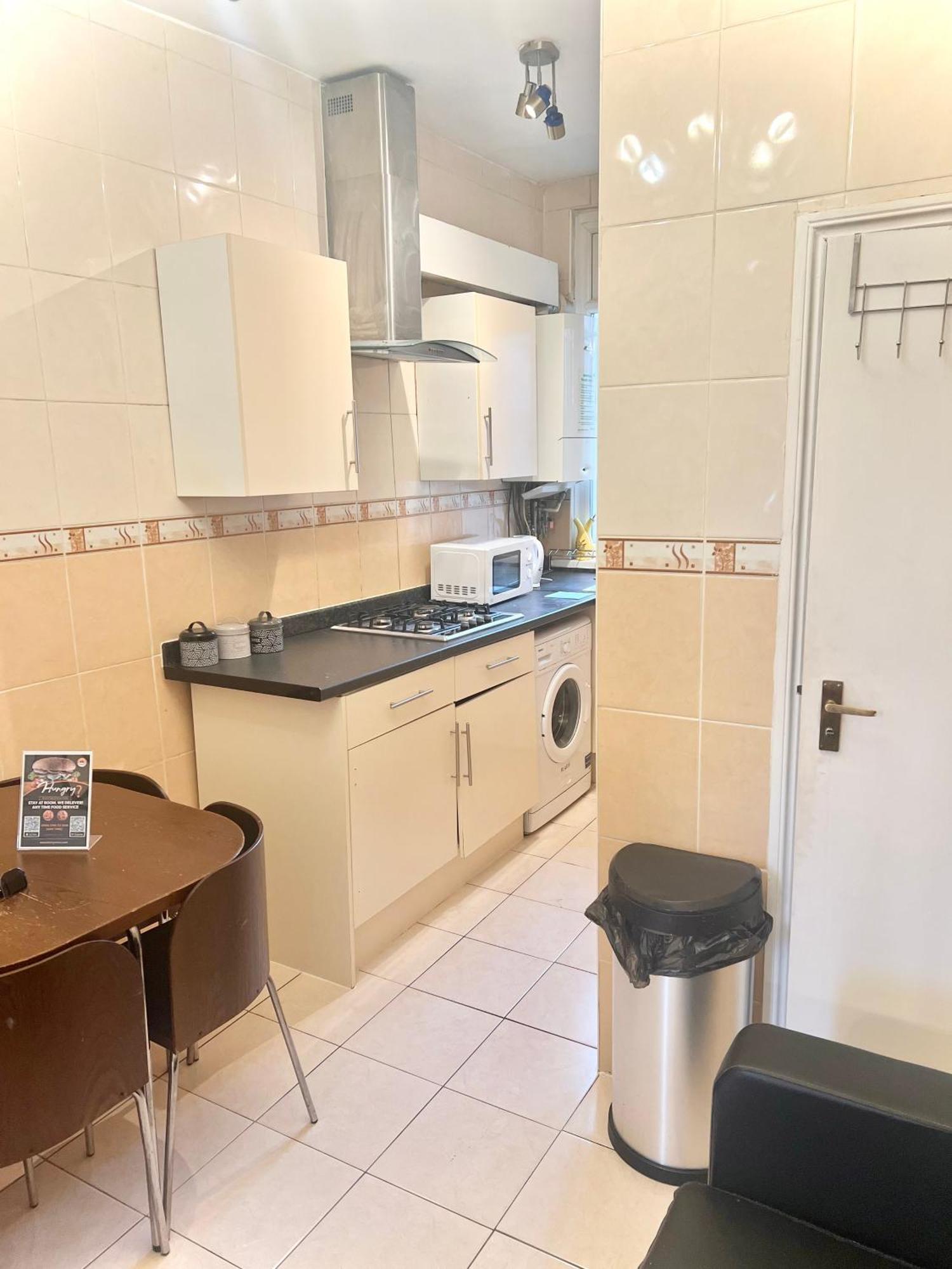 Stepney Green Holiday Apartment Лондон Екстер'єр фото
